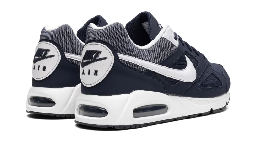 Nike Lifestyle Air Max IVO